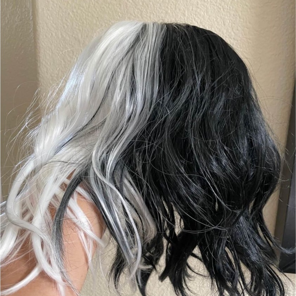 Cruella DeVille wig